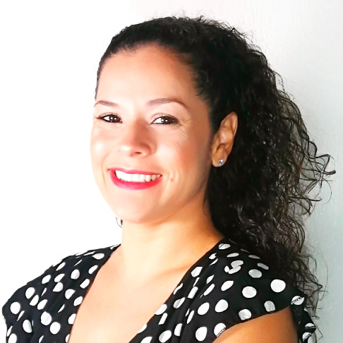 VERÓNICA CUBERO